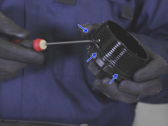 Enlever le  joint autour de la cloche