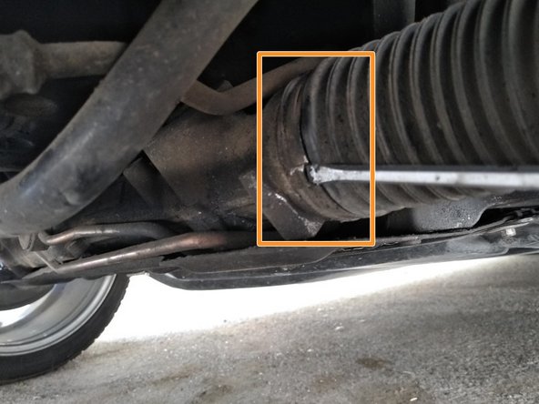 
Using a screwdriver, remove the inner retaining collar
