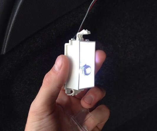 Si elle ne fonctionne pas, changer le sens dont vous avez mis l'ampoule.