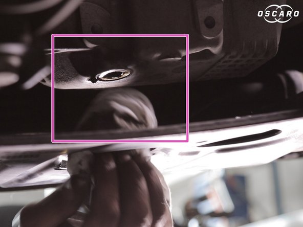 Nettoyer l'emplacement du bouchon de carter