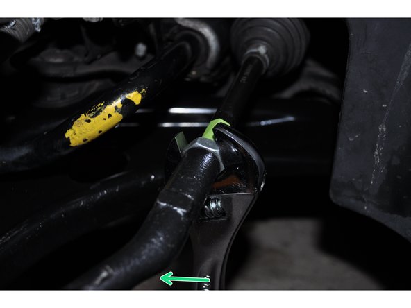 Desserrer le contre écrou de 21 mm