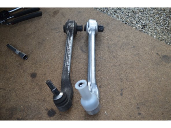 Le remontage s'effectue de la façon suivante :