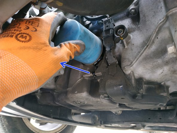 A défaut, une grande pince multiprise fera l'affaire.