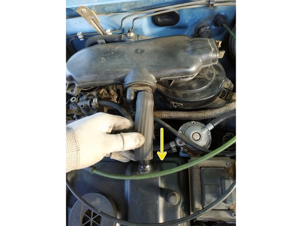 remettre en place la durite de reniflard