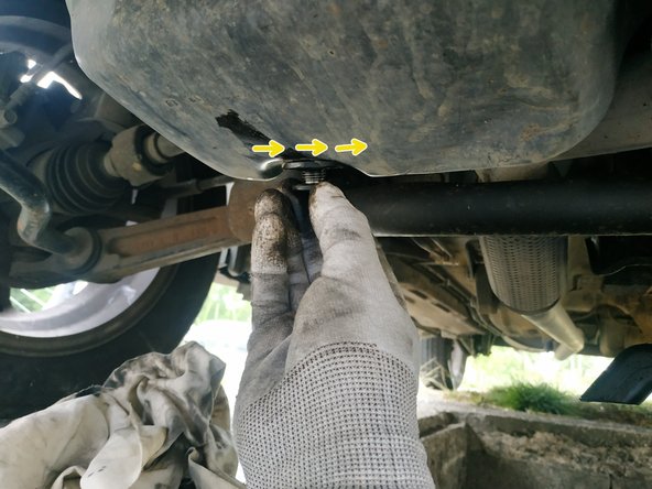 huiler le joint du bouchon et serrer à la main