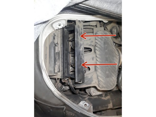 Pas de subtilité pour le remontage, ce sont les étapes inverses de celles que vous venez d'effectuer.