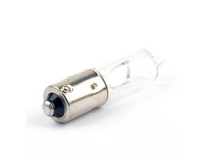 Changer l'ampoule de feu de recul - Renault Clio 4