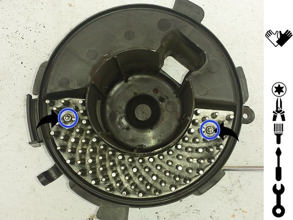 Attention à ne pas trop forcer avec le tournevis