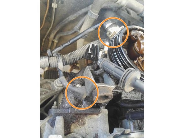 Débranchez les connectiques du boitier d'injection