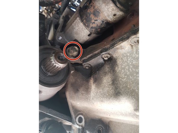 Il y en a également un sur le devant de  la boite.