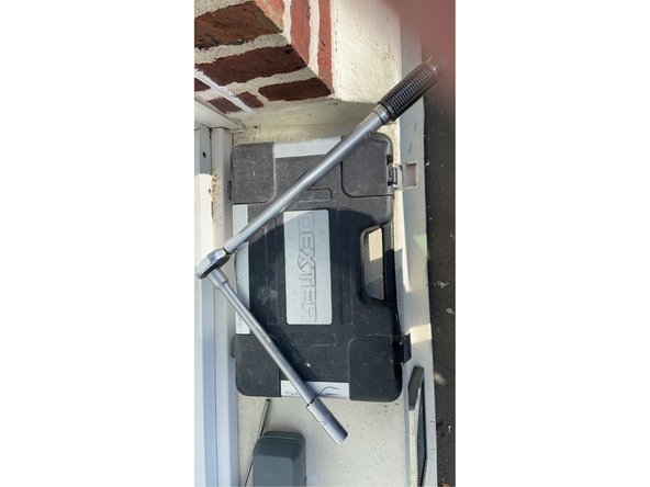 Pour le remontage, j'utilise une clé dynamométrique 1/2