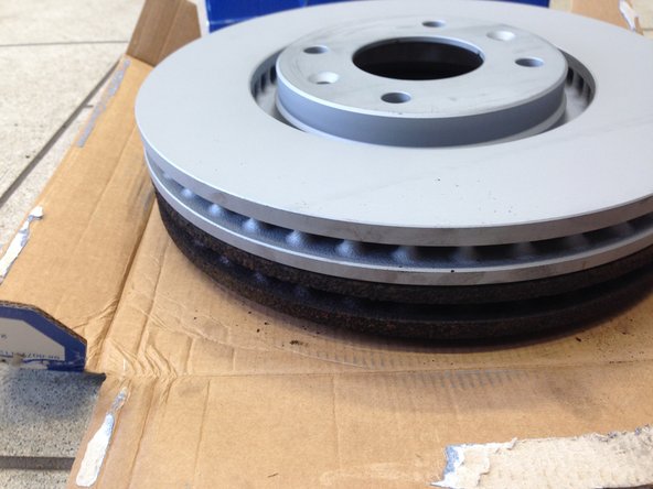 Vérifier les dimensions entre les anciens et les nouveaux disques.