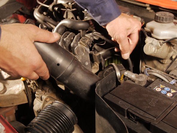 
Replace the air sleeve in its location
