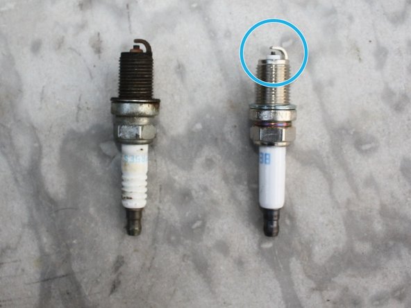 Contrôler que la nouvelle bougie  corresponde à l'ancienne au niveau du diamètre de filetage ainsi que l'écartement de l'électrode selon les indications fournies par le constructeur, dans notre cas 0,9mm.