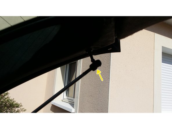 Enboiter les vérins neuf dans les rotules