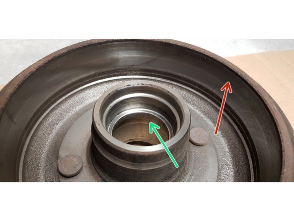 Nettoyez l'alésage.