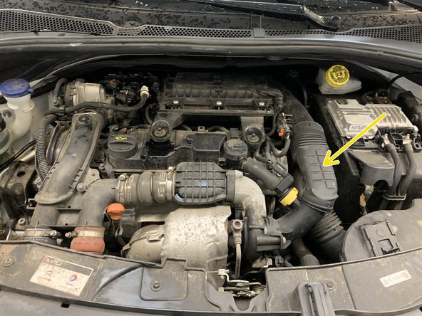 Rebrancher le capteur et remettre la petite durite sur la boite à air