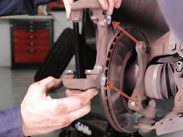 Extraire le support d'étrier