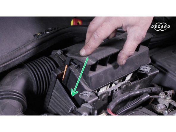 Placer le nouveau filtre dans son emplacement