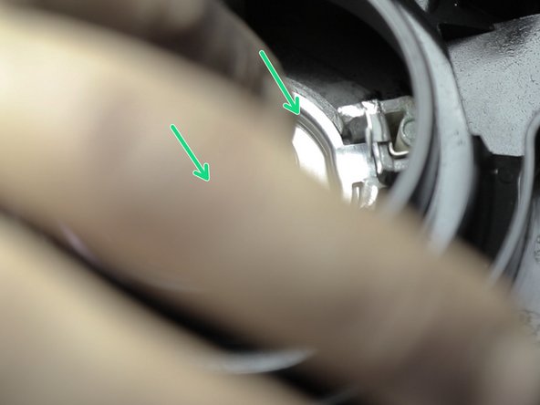 Aligner les trois lamelles à leurs emplacements