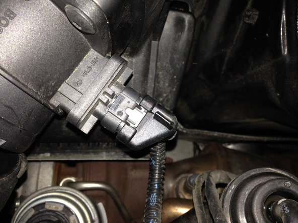 NE PAS METTRE LE CONTACT LORSQUE LE CAPTEUR EST DÉBRANCHÉ