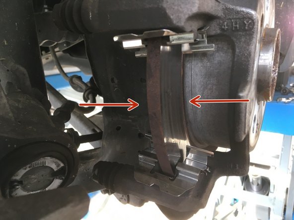 Installer les nouvelles plaquettes