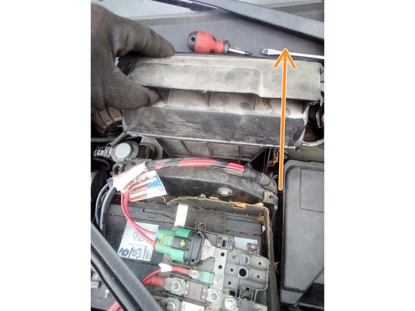 Sortir le support du filtre vers haut