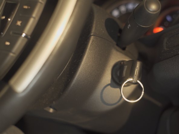 Démarrez le véhicule et contrôler le niveau d'huile une dernière fois, complétez-le si besoin