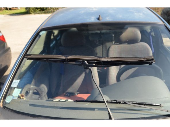 Faites-le basculer pour le mettre à la perpendiculaire.