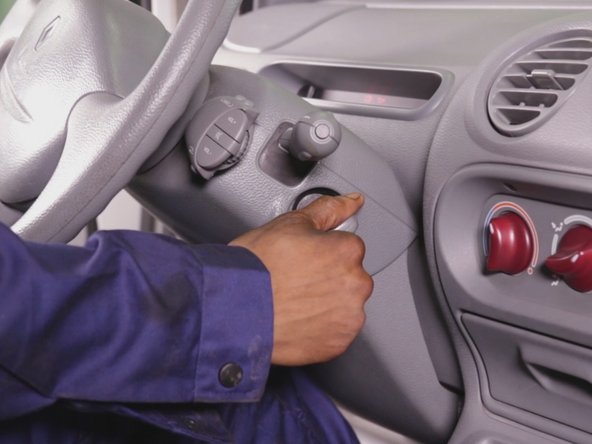 
Start the engine and let it run for a few minutes.
