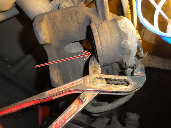 Vérifier que les nouvelles plaquettes correspondent aux anciennes.Pour moi réf OSCARO : ATE 13.0460-2863.2.