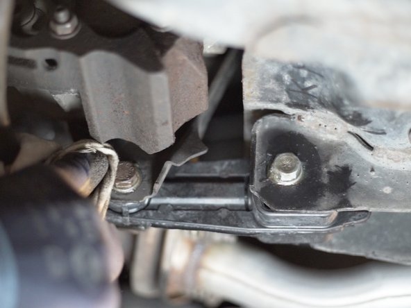 Retirer la graisse dépassant des vis