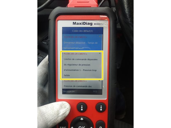 brancher l'outil et mettre le contact