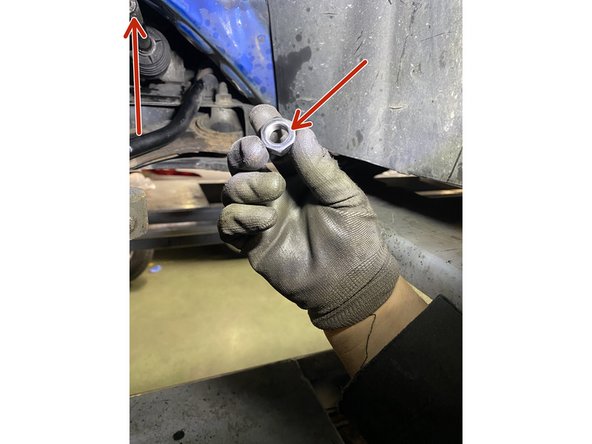 après quand j'ai fini mettre le souffle de protection a l'intérieur. Puis je met l'écrou