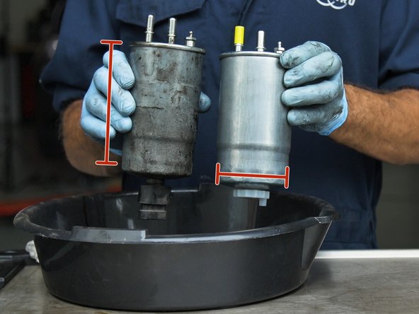 Comparer les dimensions (forme,longueur,largeur) et caractéristique (durites, capteur) entre l'ancien et le nouveau filtre à carburant