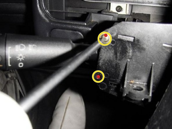 Resserrer les vis torx