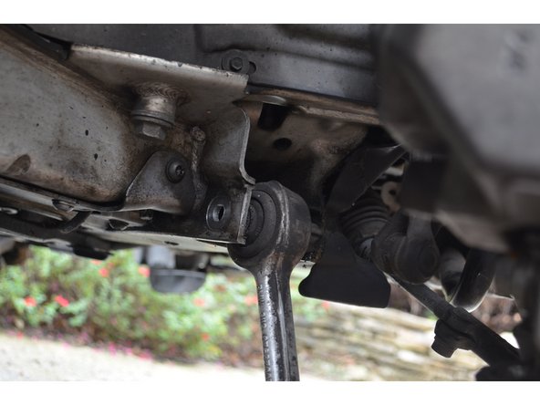 Pour sortir le bras transversal il faut tirer horizontalement dessus.