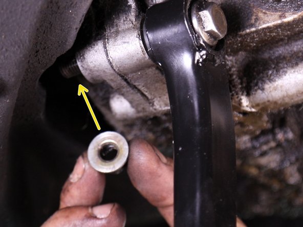 Resserrer l'écrou sans bloquer