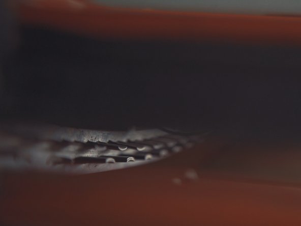 
We advise you to change this part if it is damaged.
