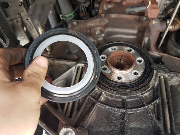 On en profite pour vérifier que celui qui est fournit dans le kit soit bien le même.