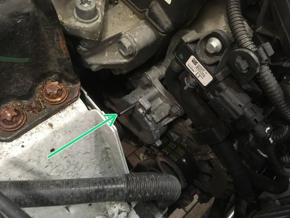 Insérer une pige pour bloquer le tendeur dans cette position