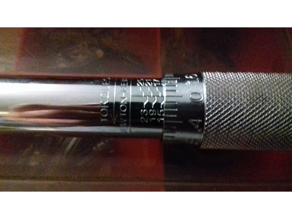 Réglage à 15Nm pour le serrage.