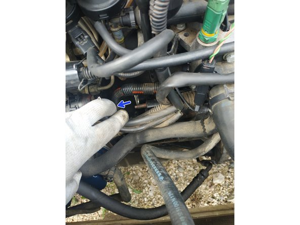 déloger le fil + batterie