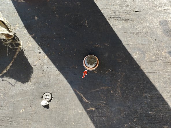 mettre un joint neuf sur le bouchon