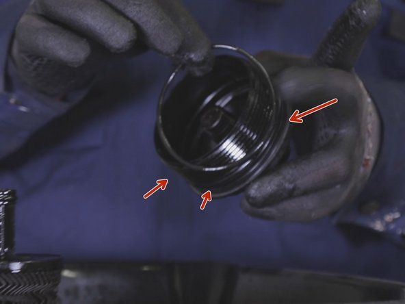 Reposer le nouveau joint autour de la cloche