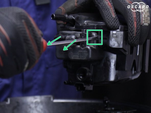Comparer les dimensions(nombre de durite , dimension ,forme)  entre l'ancien et le nouveau filtre à carburant
