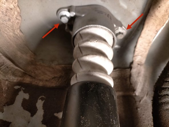 La pose de l'amortisseur s'effectue dans l'ordre inverse de la dépose.