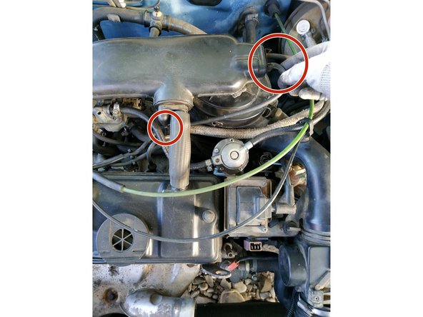 rebrancher les 2 durites d'air sur la coiffe