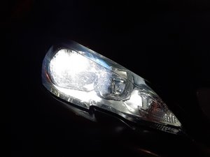 Remplacer une ampoule halogène par une LED