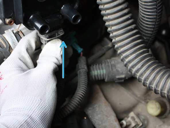 Si vous possédez une clé dynamométrique, vous pouvez effectuer un serrage au couple de 6Nm préconisé par Peugeot.